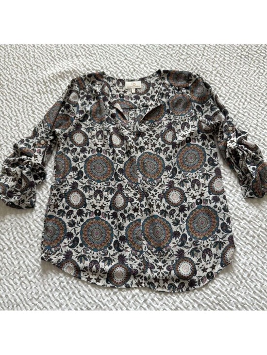 Collective Concepts Tops - Paisley Print Split V-Neck, 3/4 Sleeve Blouse, Multicolor, Size Small